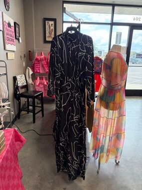 Women's Black & White Abstract Maxi Jumpsuit by